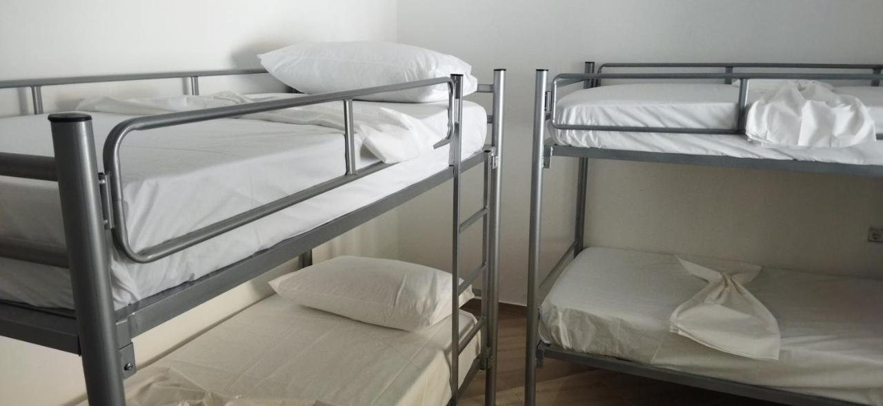 Tradita Tironse Auberge de jeunesse *
